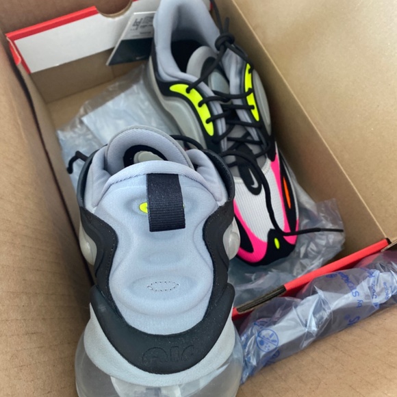 Nike Air Max Zephyr Men’s Sneakers - Picture 4 of 4